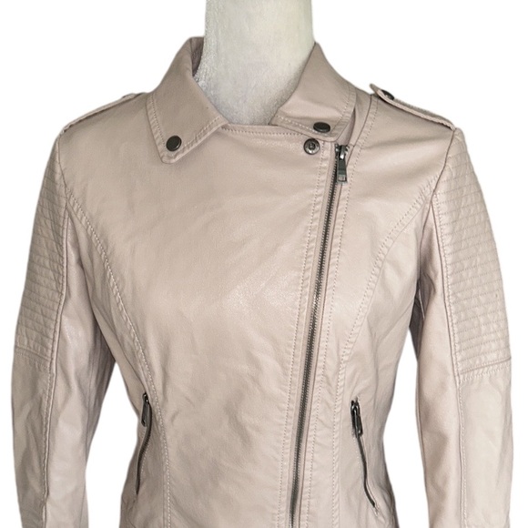 Coalition LA Mauve Blush Pink Vegan Leather Zip Sleeve Cropped Moto Jacket - S - Picture 3 of 10